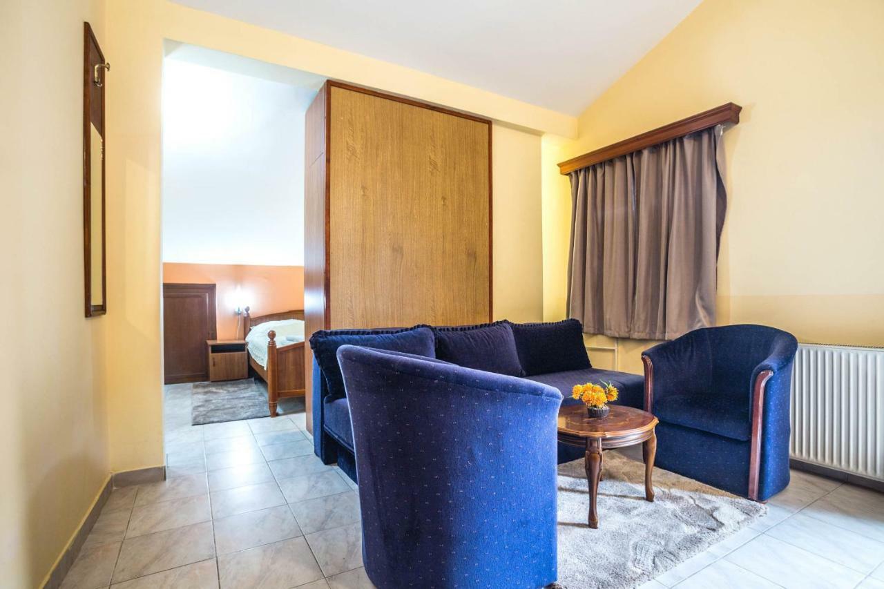 Mali Milocer Bay Accommodation Sveti Stefan Exterior foto