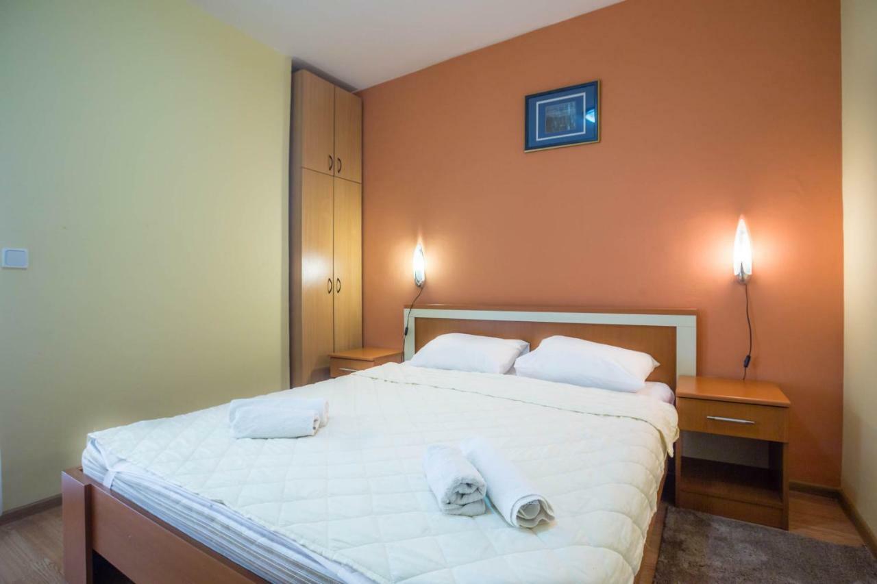 Mali Milocer Bay Accommodation Sveti Stefan Exterior foto